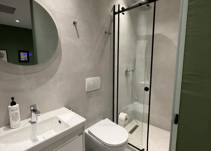 Blloku Boutique * Τίρανα